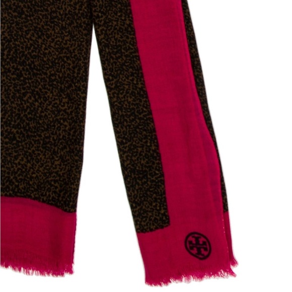 Tory Burch W/ Logo Red & Brown Animal Print Scarf - Picture 1 of 3